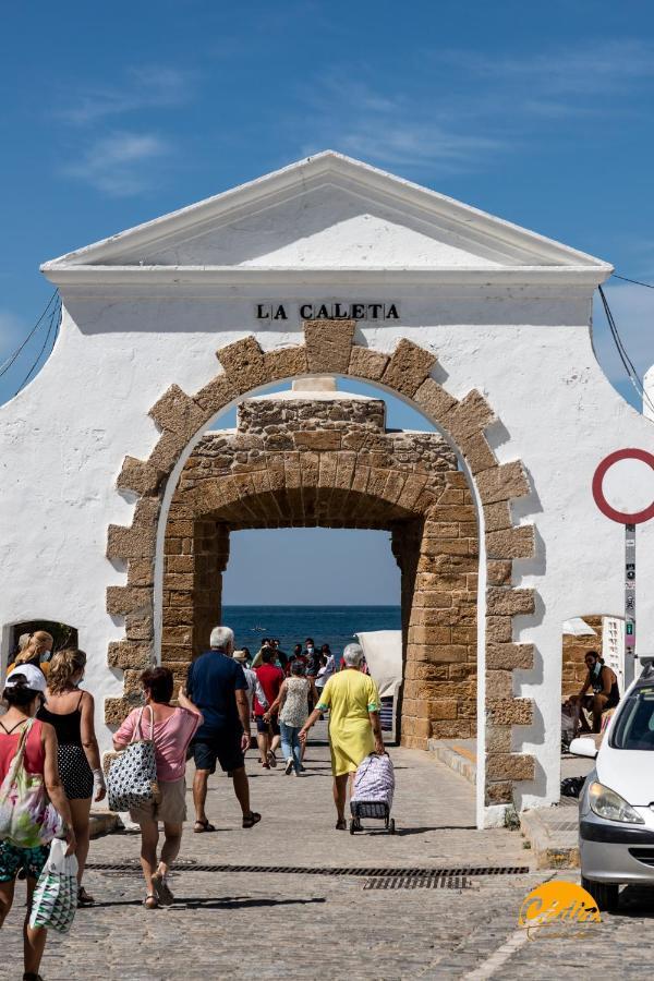 Rincon Del Mar - Free Parking By Time